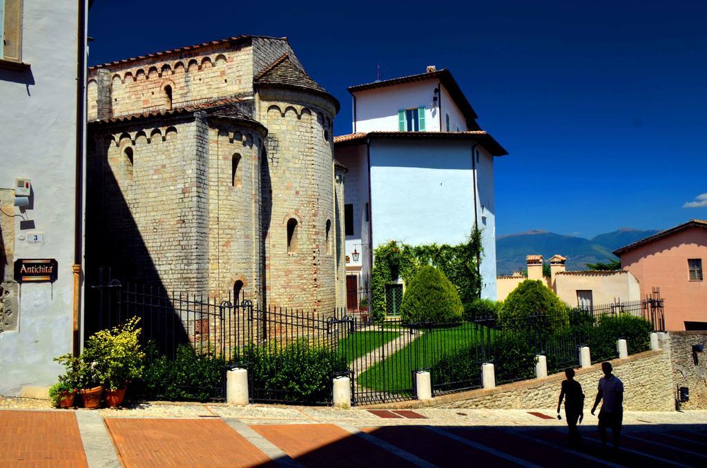 Hotel Clarici Spoleto Exterior foto