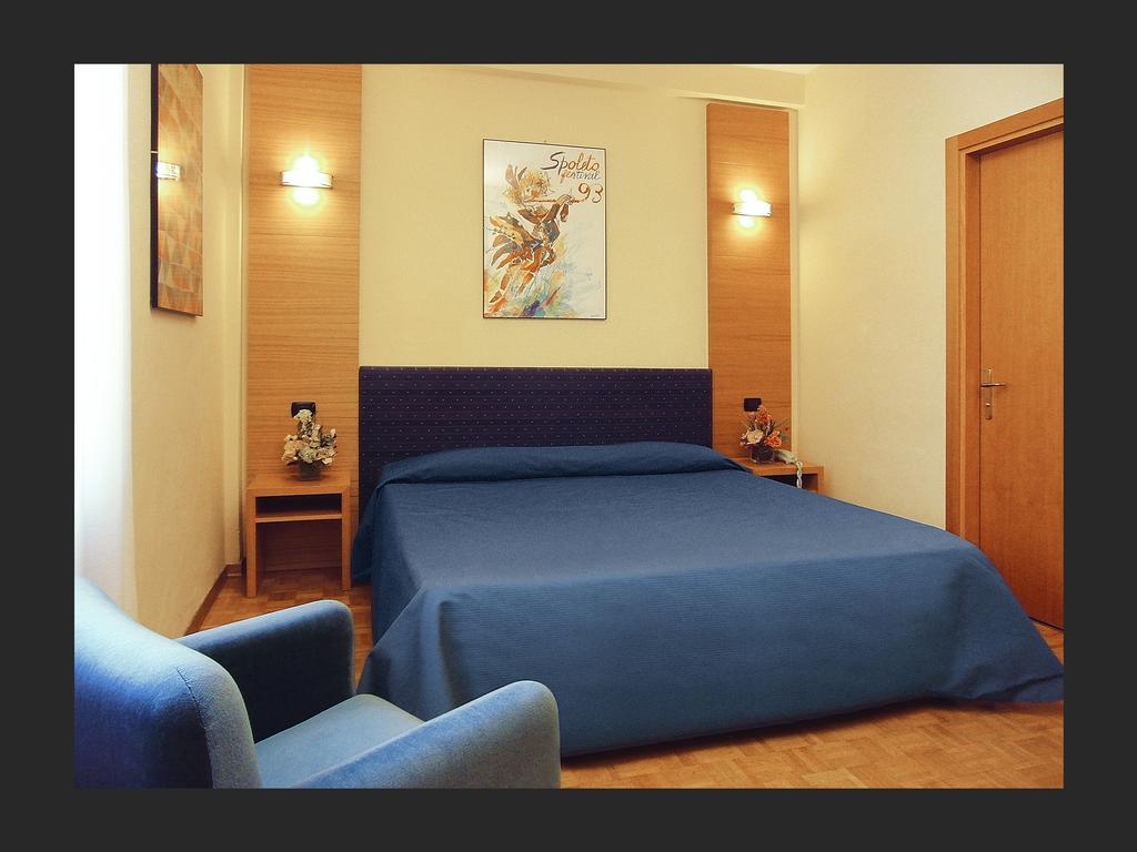 Hotel Clarici Spoleto Exterior foto