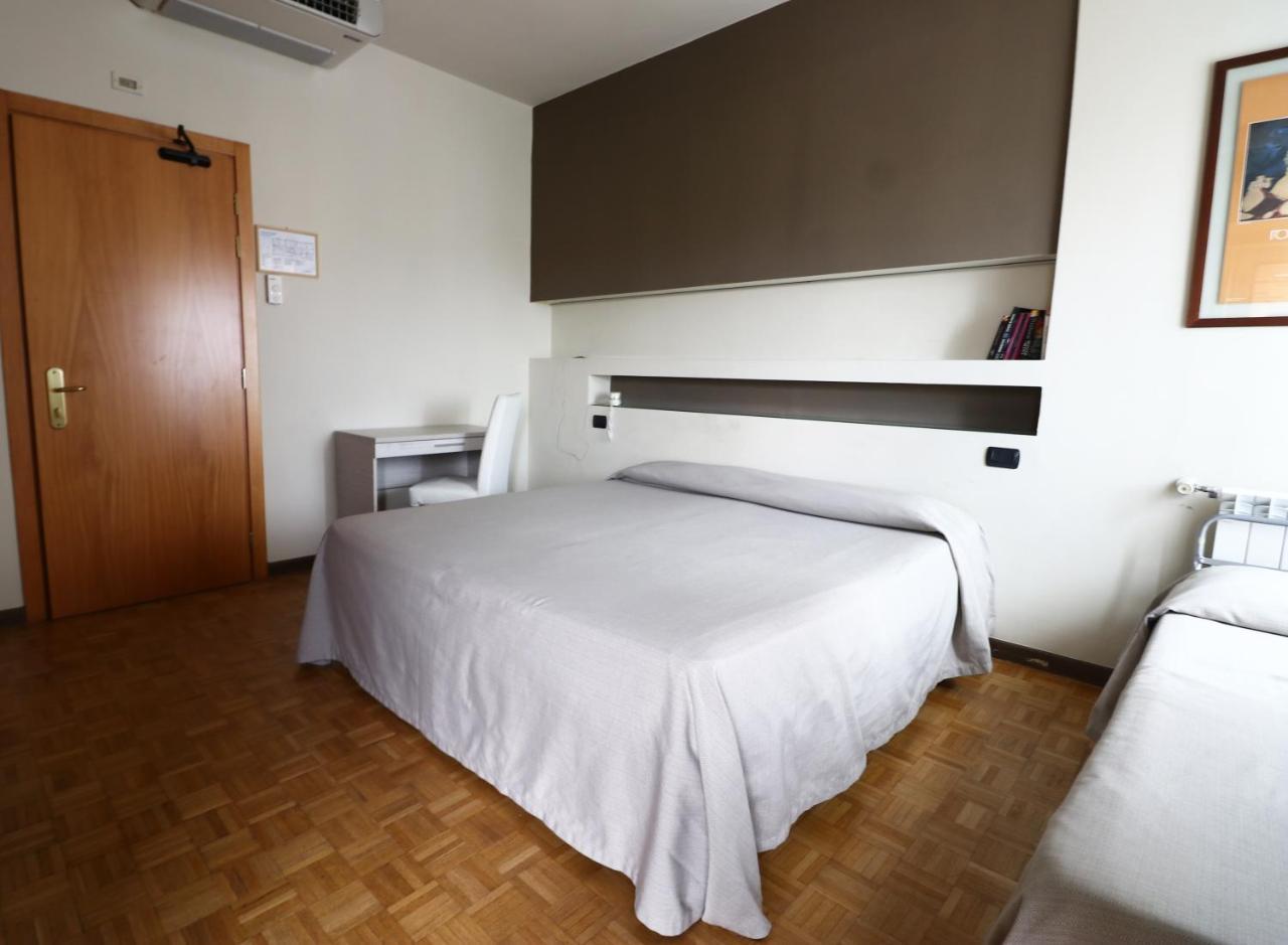 Hotel Clarici Spoleto Exterior foto